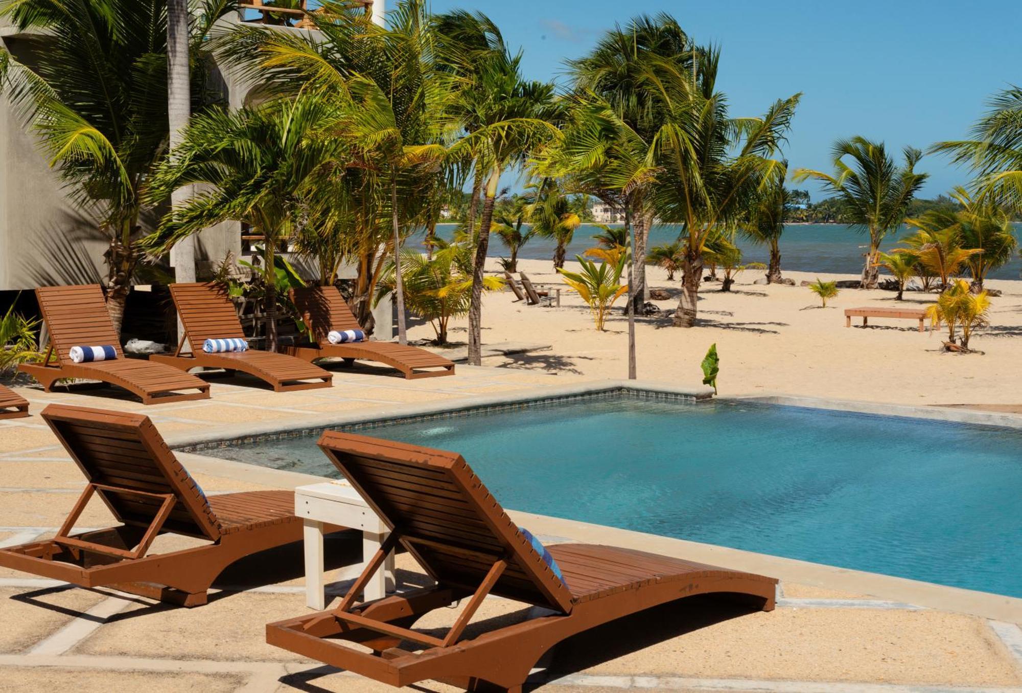 Sandy Feet Beach Resort Placencia Εξωτερικό φωτογραφία