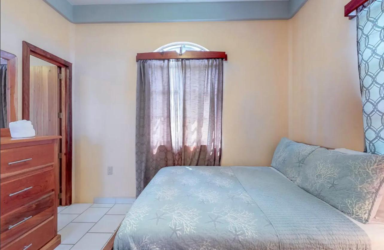 Sandy Feet Beach Resort Placencia Εξωτερικό φωτογραφία