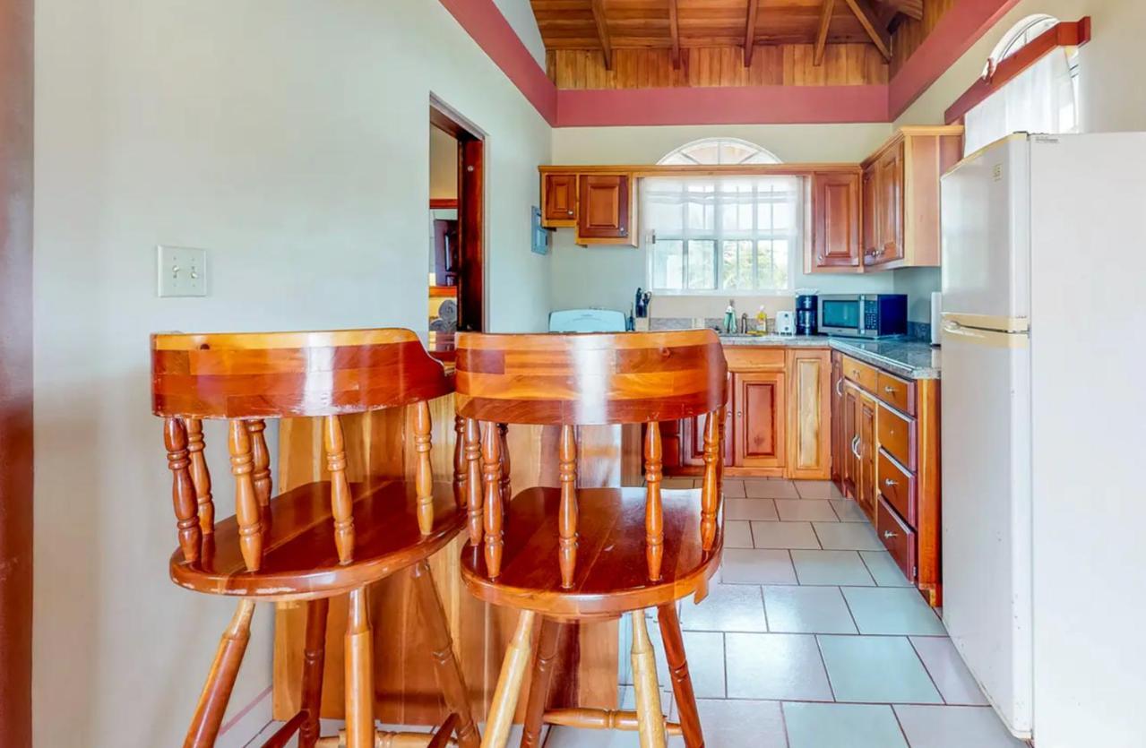 Sandy Feet Beach Resort Placencia Εξωτερικό φωτογραφία